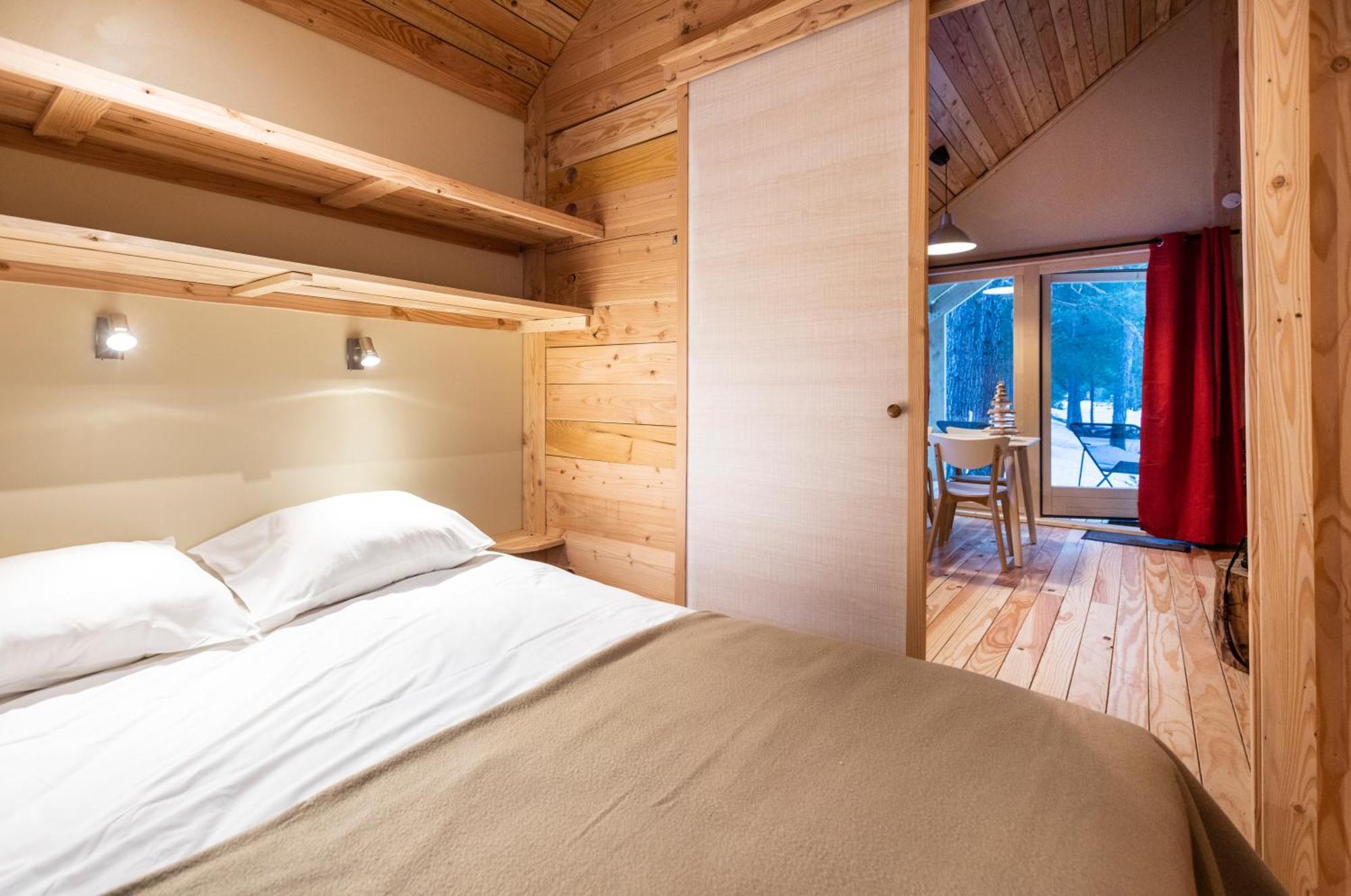Huttopia La Claree Val-des-Pres Room photo